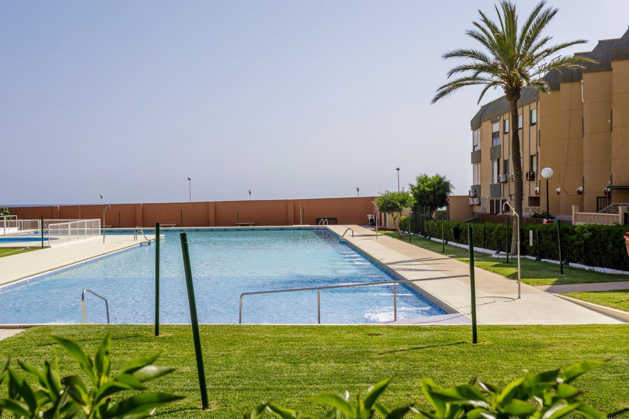 Apartment Bajo Primera Linea Playa, Retamar, Cabo De Gata, Wifi Retamar (Almeria)